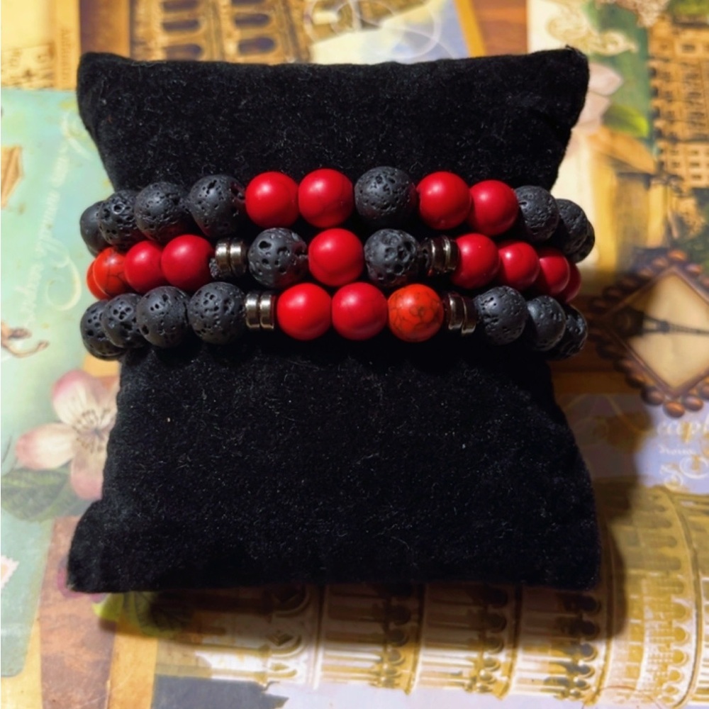 Red and Black Beaded Bracelet